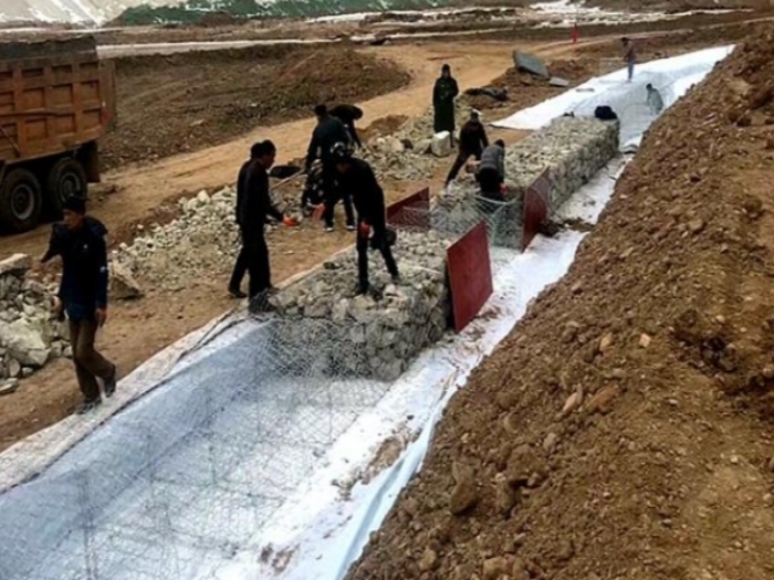 河道治理景观湖工程 生态袋护坡河道治理